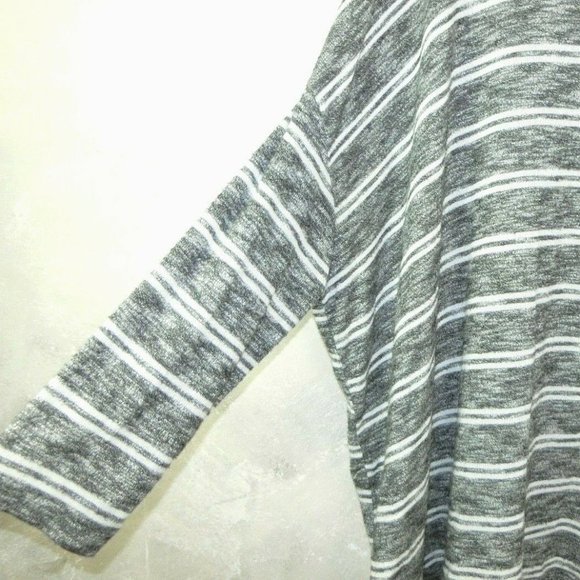 Anthropologie Postcard Pullover Tunic Grey Striped - Picture 7 of 8